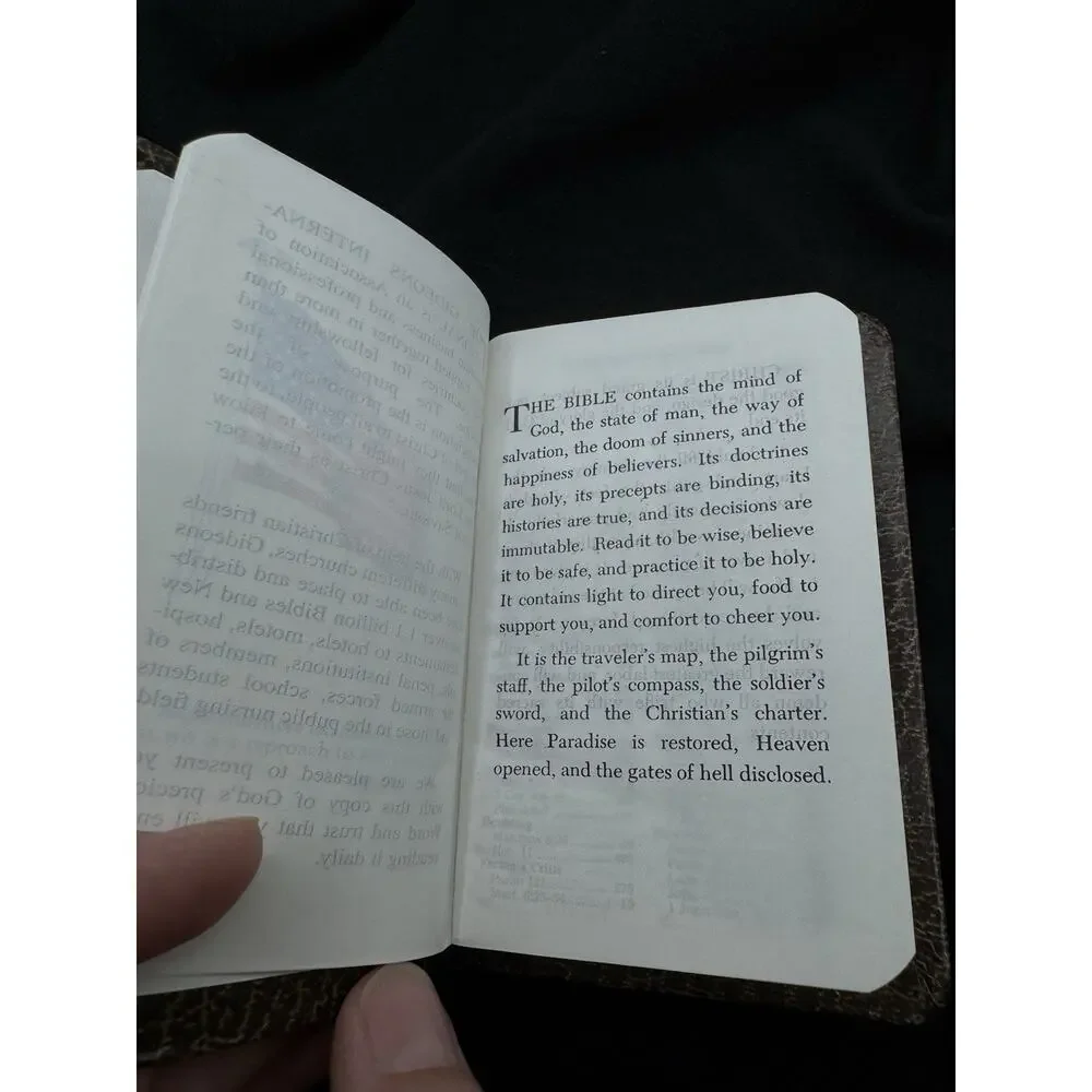 New Testament Psalms Proverbs Brown Pocket Size Gideons Bible